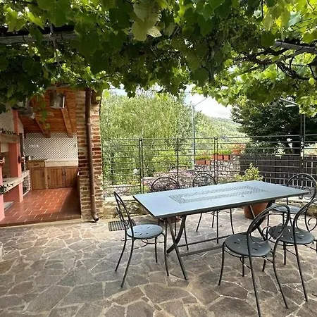 Holiday home 40 Min From The Dolomites Borgo Moretti -2 & Pool Tarzo